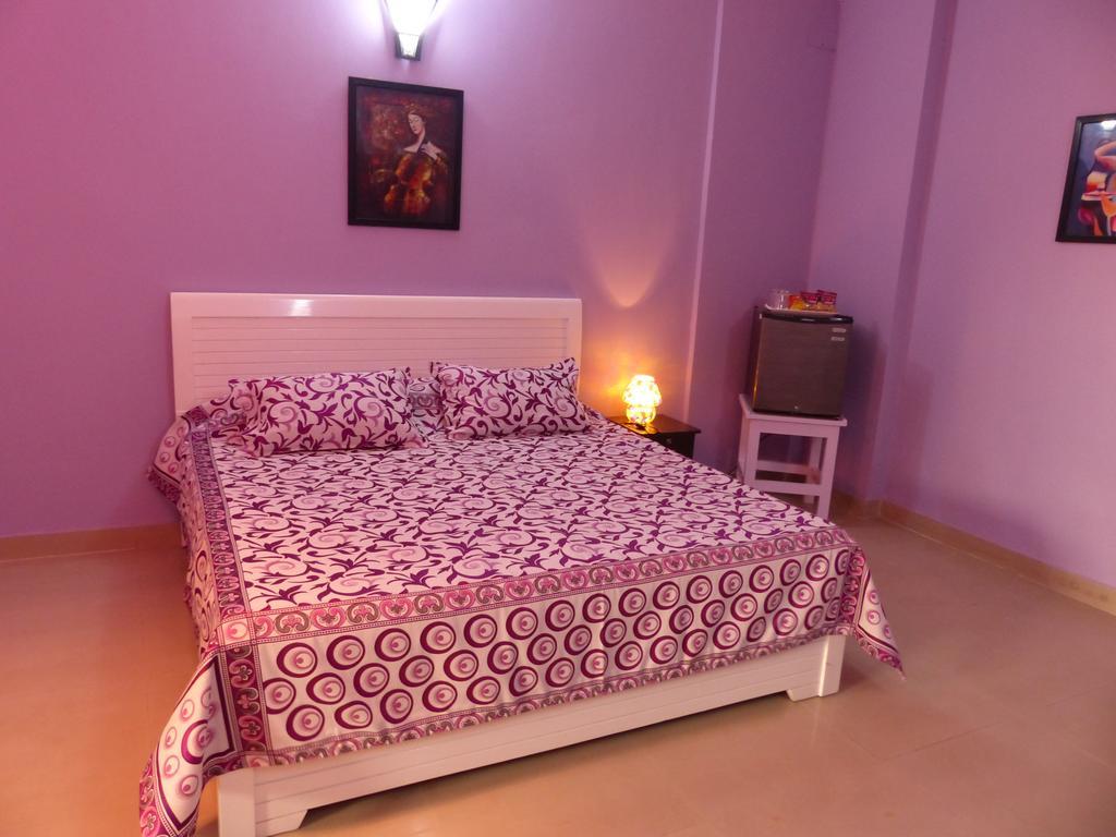 Mykonos Guest House And Spa Νέο Δελχί Εξωτερικό φωτογραφία