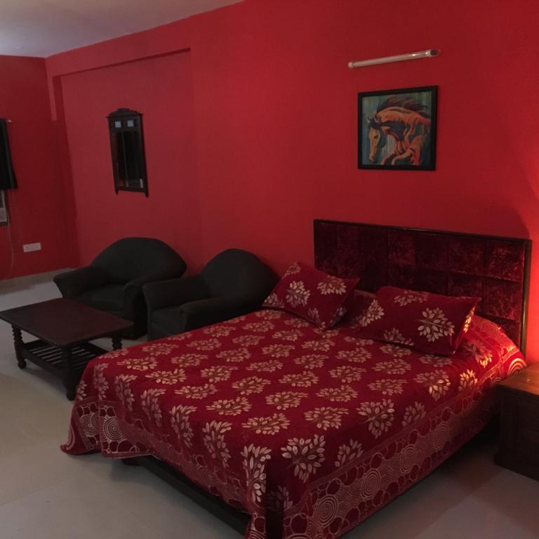 Mykonos Guest House And Spa Νέο Δελχί Εξωτερικό φωτογραφία